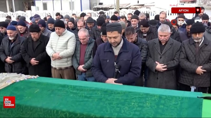Afyonkarahisar’da 23 yaşındaki öğretmen kazada hayatını kaybetti
