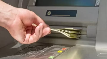Bankalardan halka çağrı yaptı: Evde nakit bulundurun