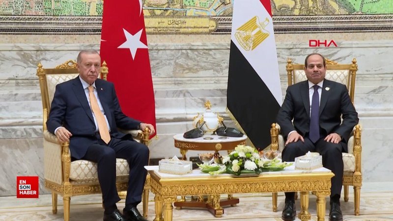 Cumhurbaşkanı Erdoğan Mısır Cumhurbaşkanı Sisi ile görüştü