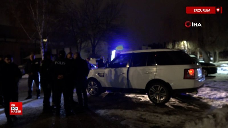 Erzurum’da okuldan kızını almak için gelen baba, aracının içinde meyyit bulundu