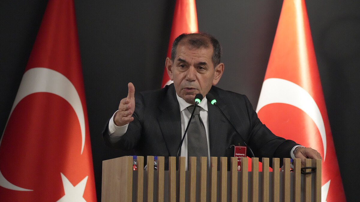Galatasaray Divan Kurulu Başkanlığı, Dursun Özbek’e dayanak oldu