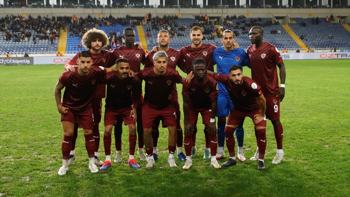 Hatayspor’a Fenerbahçe maçı öncesi makus haber! 3 futbolcu cezalı