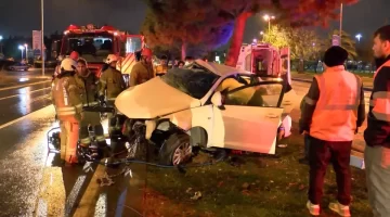 Kartal’da Trafik Kazası: Şoför ve Arkadaş Yaralandı
