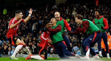 Manchester derbisinde kazanan United!