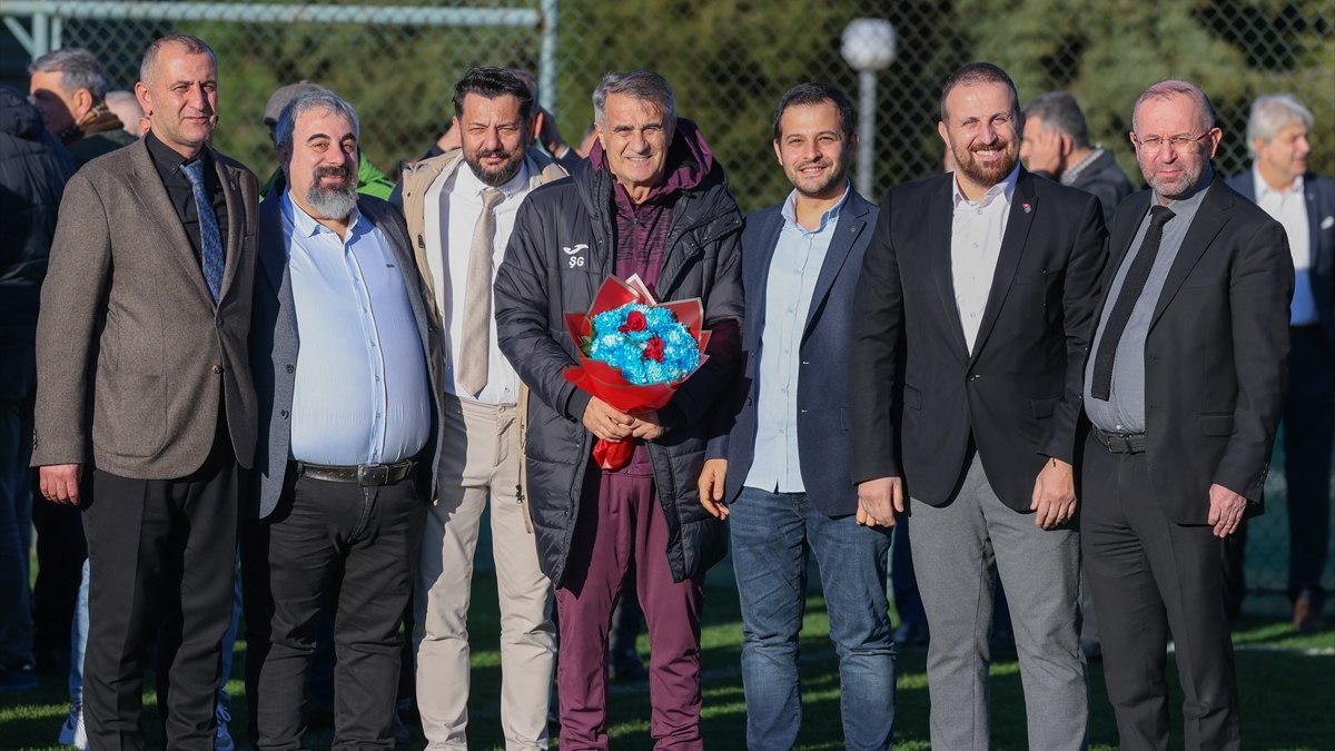 Trabzonspor’a dayanak ziyareti