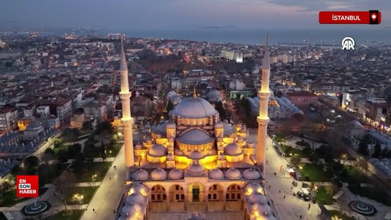 Regaip Kandili İstanbul’da dualarla idrak edildi